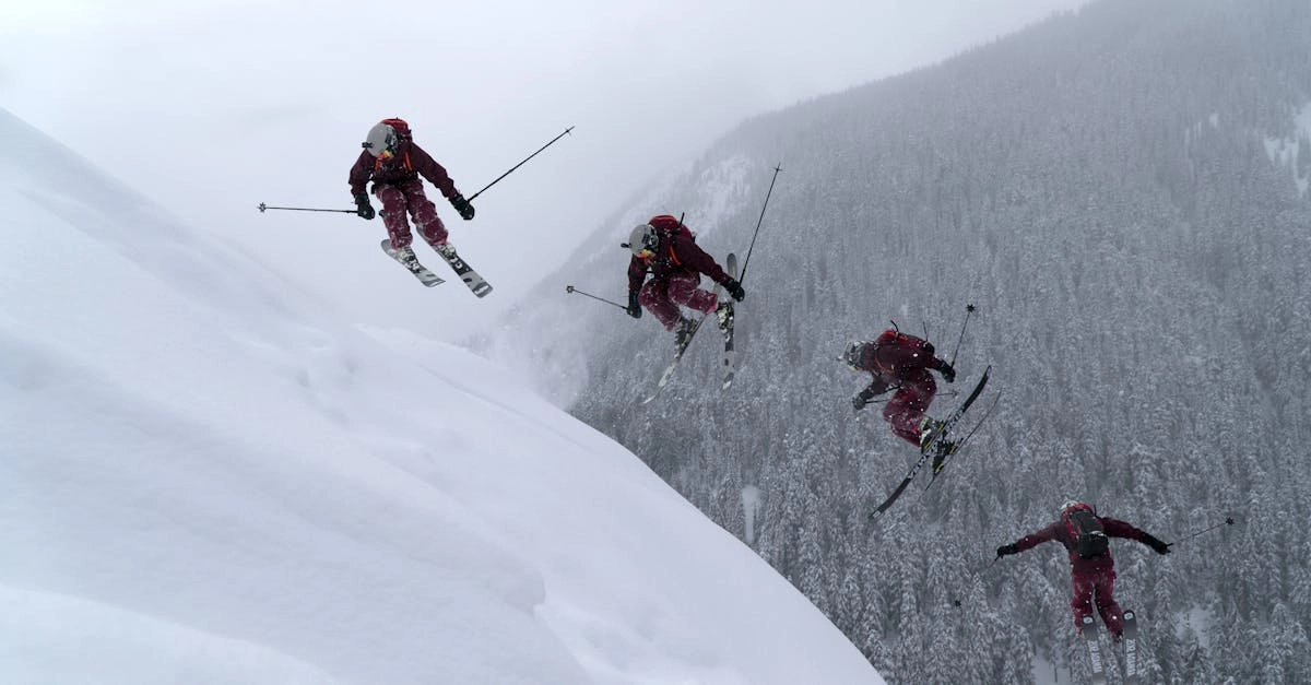 découvrez les plaisirs du ski hors-piste avec notre guide complet sur le backcountry skiing. plongée dans des paysages sauvages, techniques essentielles, équipements recommandés et conseils de sécurité pour vivre des aventures inoubliables sur la neige.