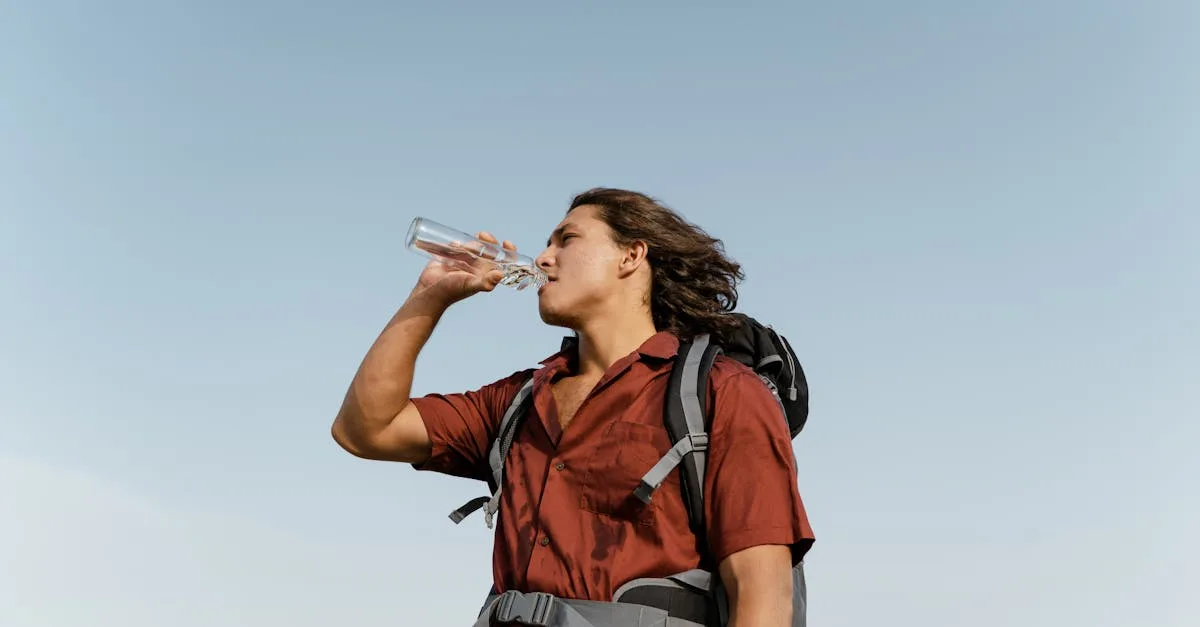 découvrez notre sac à dos d'hydratation, idéal pour rester hydraté en toute liberté lors de vos activités en plein air comme la randonnée, le vélo ou le trail.